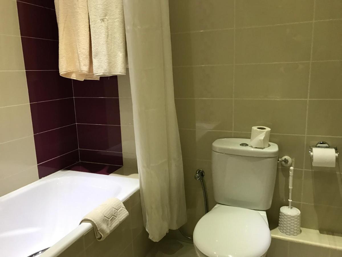 Hotel Al Karmel ตูนิส ภายนอก รูปภาพ